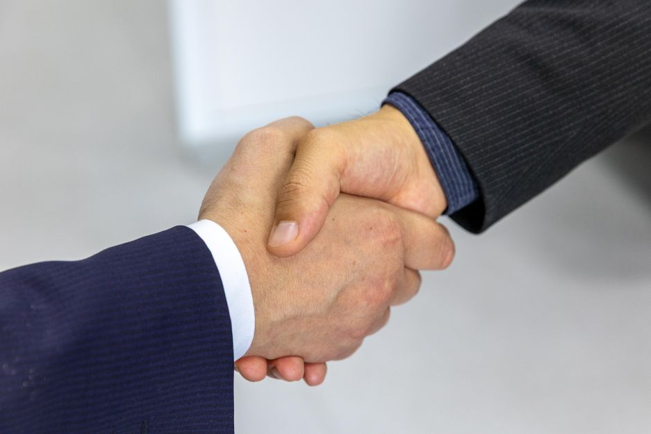 How to Handle Nonprofit Leadership Transitions Smoothly