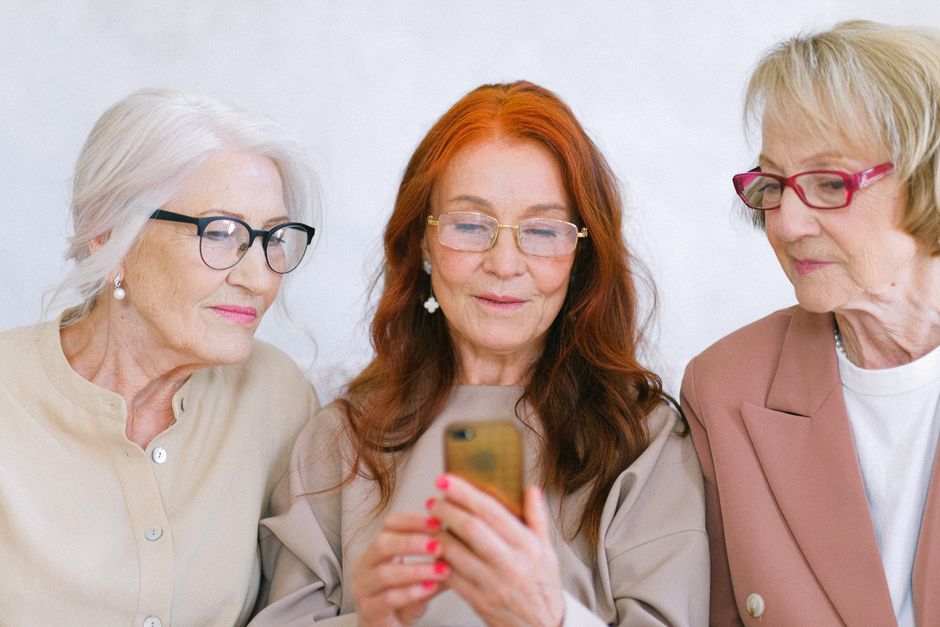 Instagram vs Email: Multi-Generational Comms